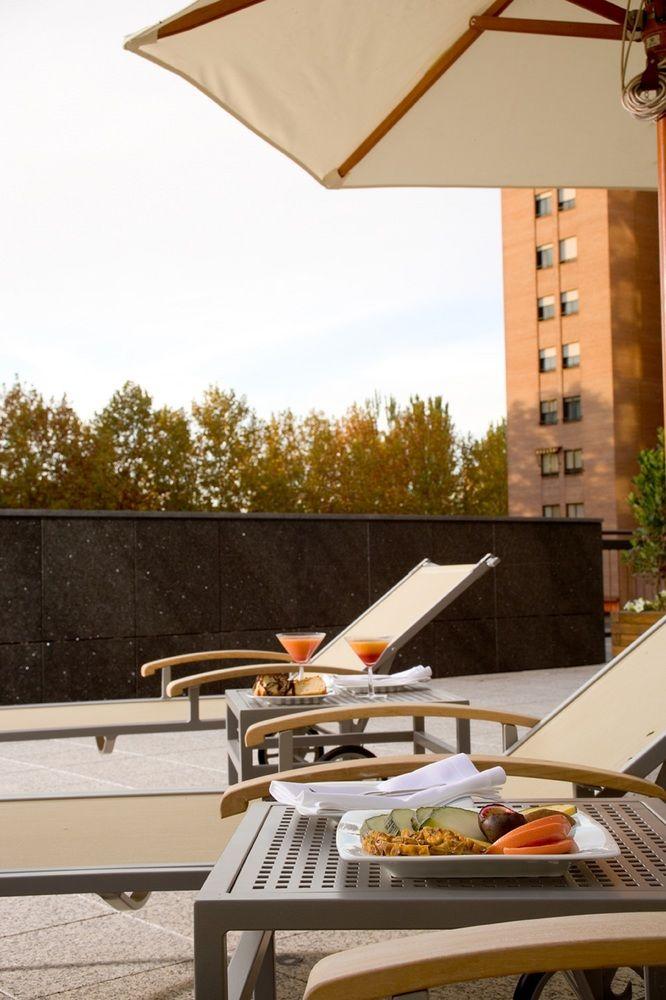 Nh Valladolid Balago Екстериор снимка